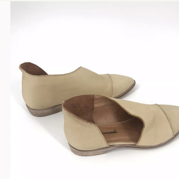 Free People Flat Royale Natural Flat Cut Out Shoes - Picture 3 of 8